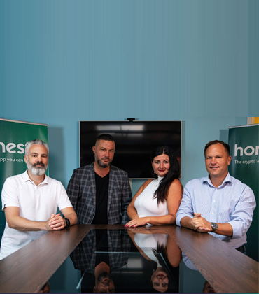 honesto: A Regulated Gateway to Explore the Crypto World